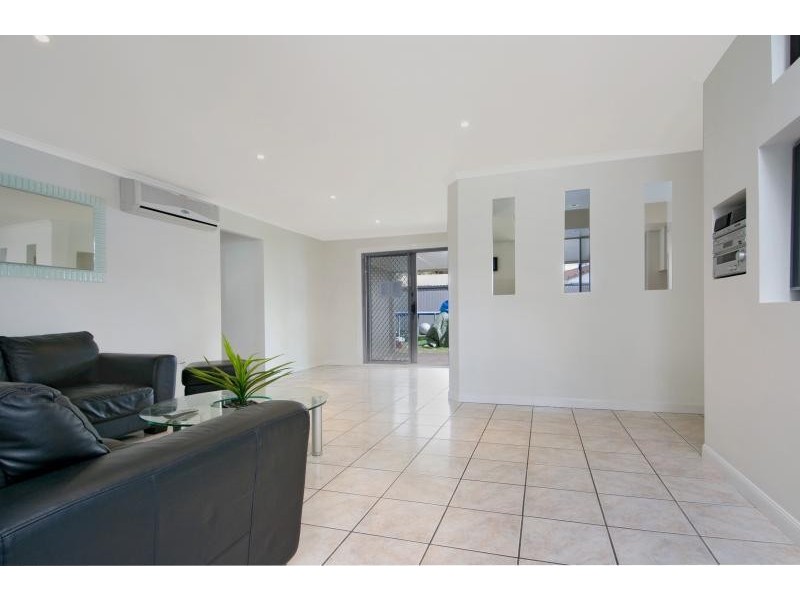 4 Palara Street, Buddina QLD 4575