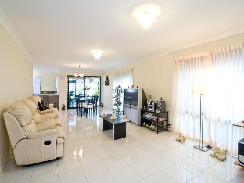 32 Alicia Circuit, Little Mountain QLD 4551