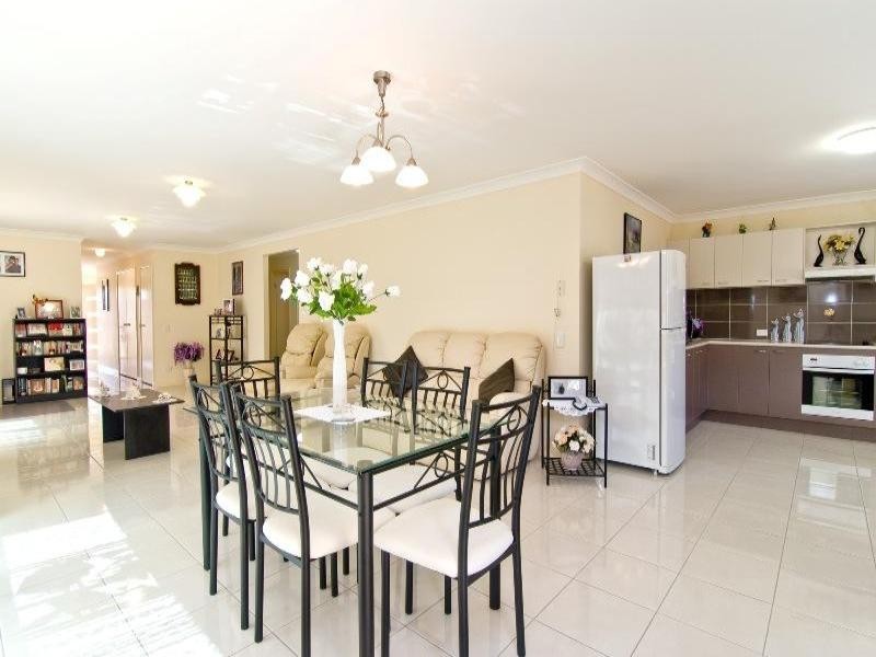 32 Alicia Circuit, Little Mountain QLD 4551