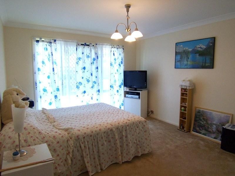 32 Alicia Circuit, Little Mountain QLD 4551