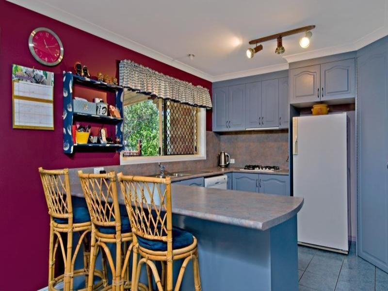 2 Redleaf Court, Currimundi QLD 4551