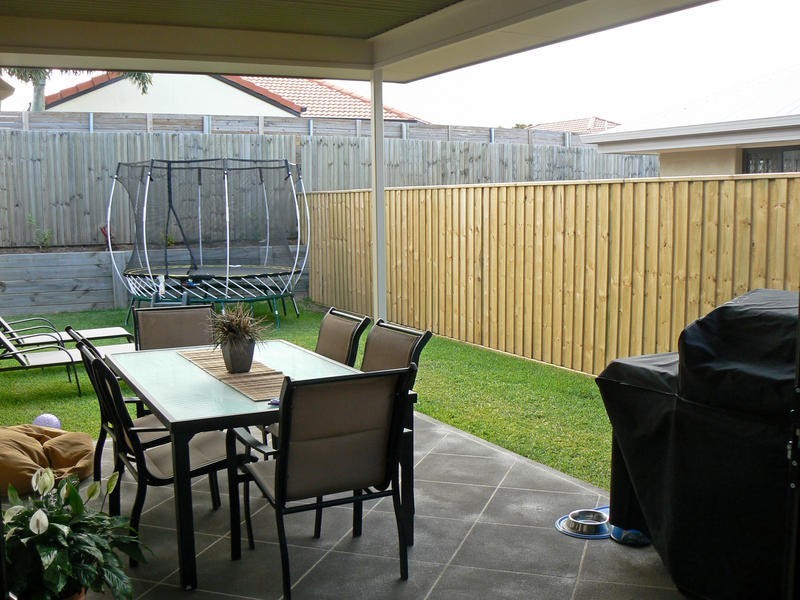 Little Mountain QLD 4551