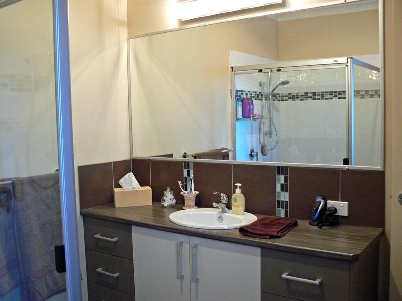 Little Mountain QLD 4551