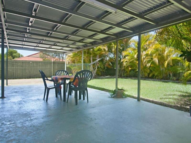 11 Avondale Place, Little Mountain QLD 4551