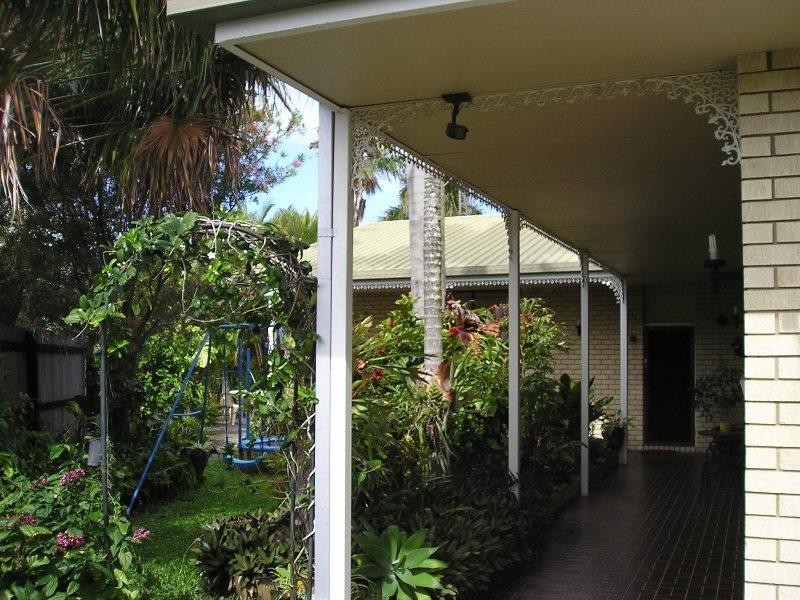 1 Kumala Street, Battery Hill QLD 4551