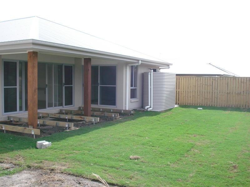 38 Elvena Circuit, Little Mountain QLD 4551