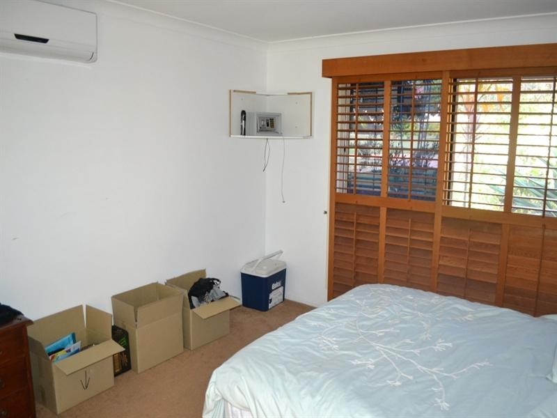 6 Hydrus Place, Wynnum QLD 4178