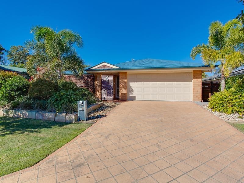 37 Macadamia Street, Wynnum West QLD 4178