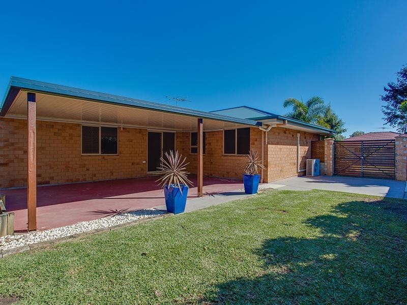 37 Macadamia Street, Wynnum West QLD 4178