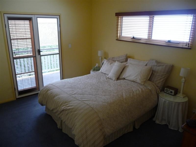 35 Orallo Street, Lota QLD 4179