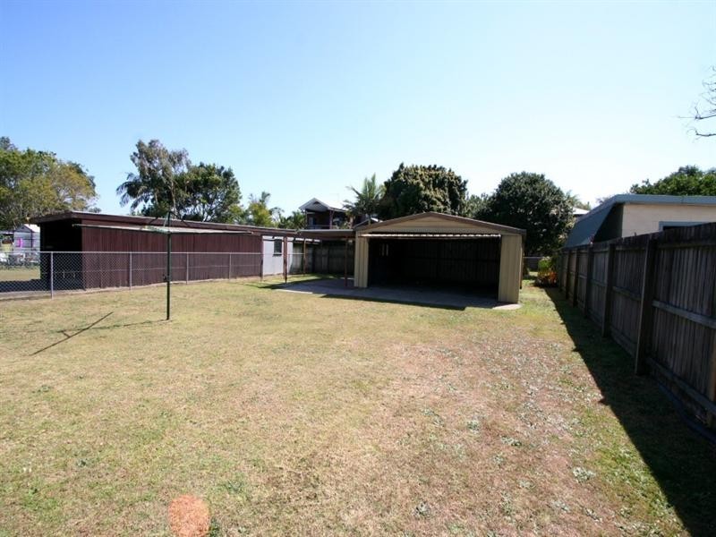 25 Faine Street, Manly West QLD 4179