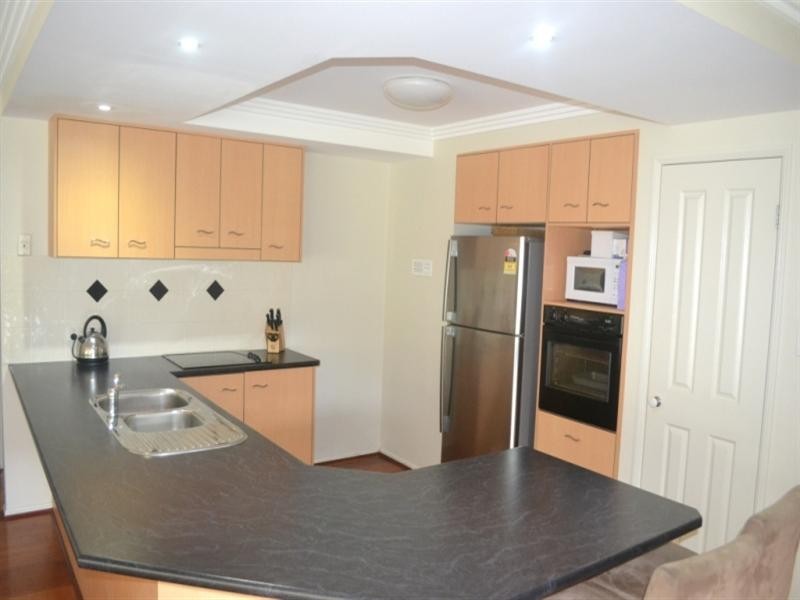 37 Lockwood Crescent, Manly West QLD 4179