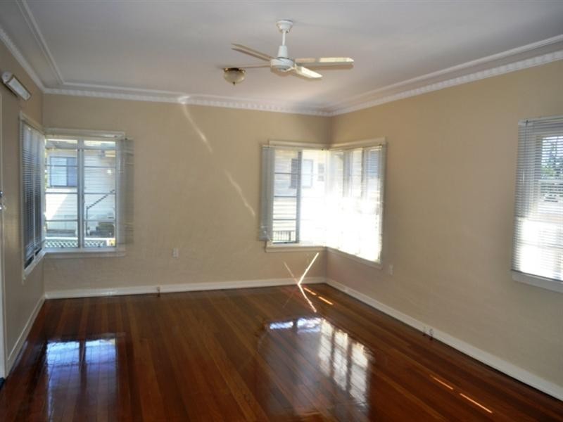 234 Wynnum North Road, Wynnum QLD 4178