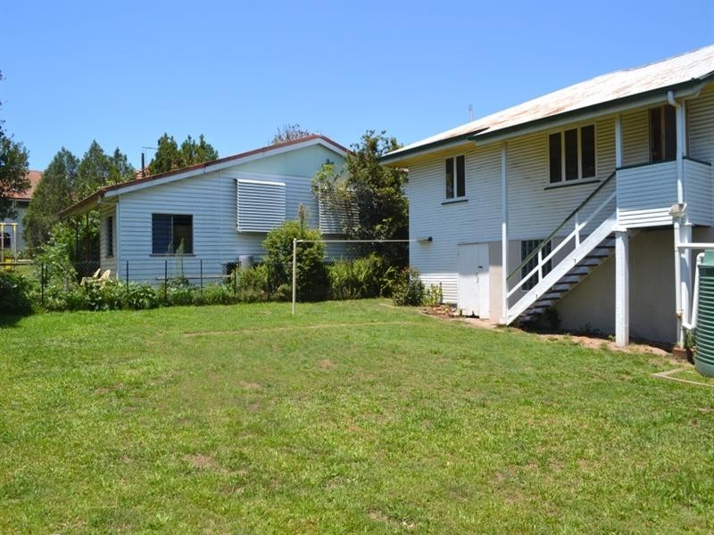 17 Claymeade Street, Wynnum QLD 4178