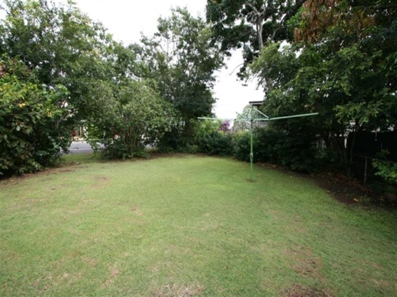 53 Carnation Street, Wynnum QLD 4178