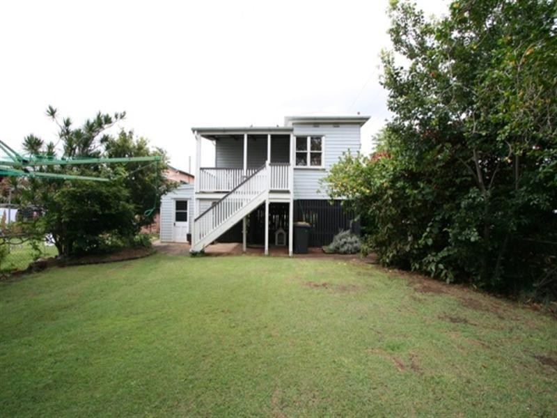 53 Carnation Street, Wynnum QLD 4178