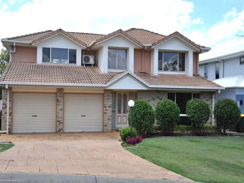 1 Benetti Close, Belmont QLD 4153