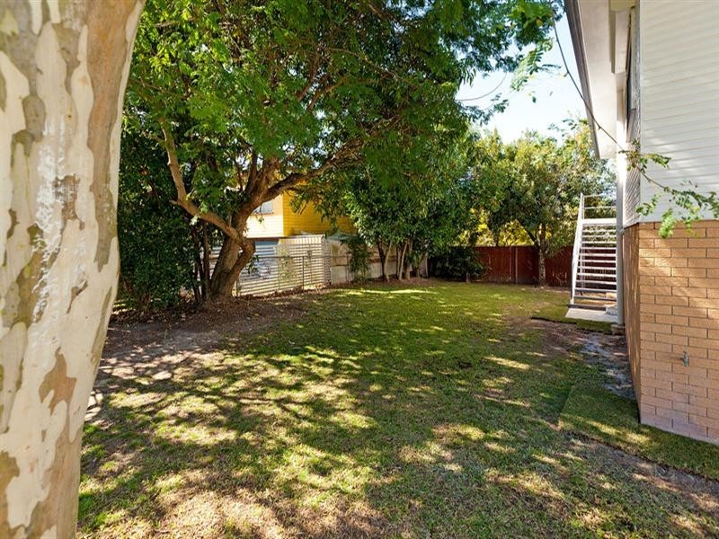 30 Jayben Street, Wynnum West QLD 4178