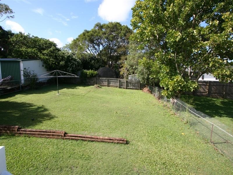 64 Valetta Street, Manly QLD 4179