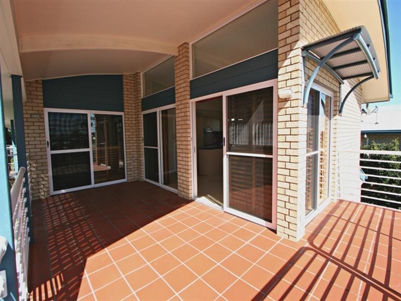 9/26 Yamboyna Street, Manly QLD 4179