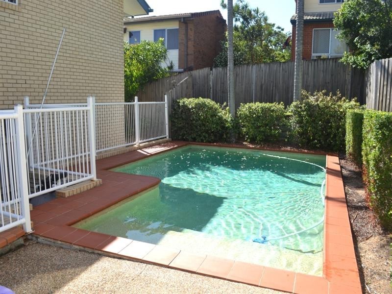 9/26 Yamboyna Street, Manly QLD 4179