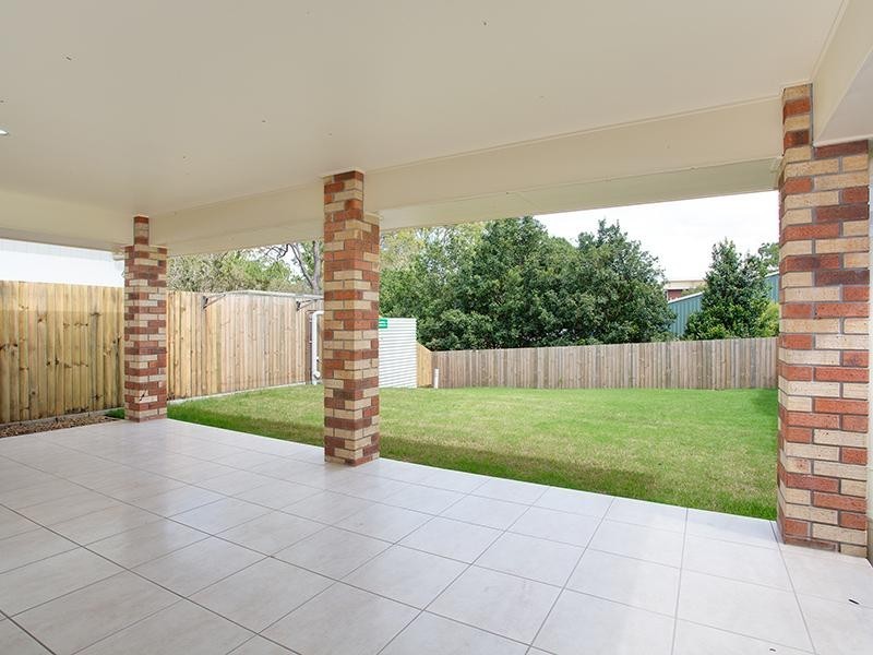 61 Bulgin Avenue, Wynnum West QLD 4178