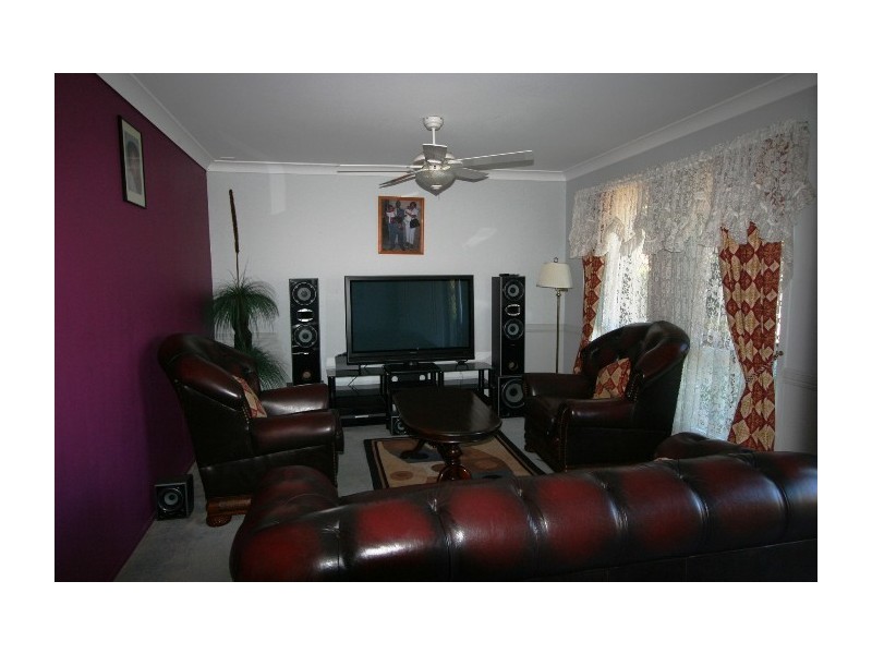 4 Templar Street, Wynnum West QLD 4178