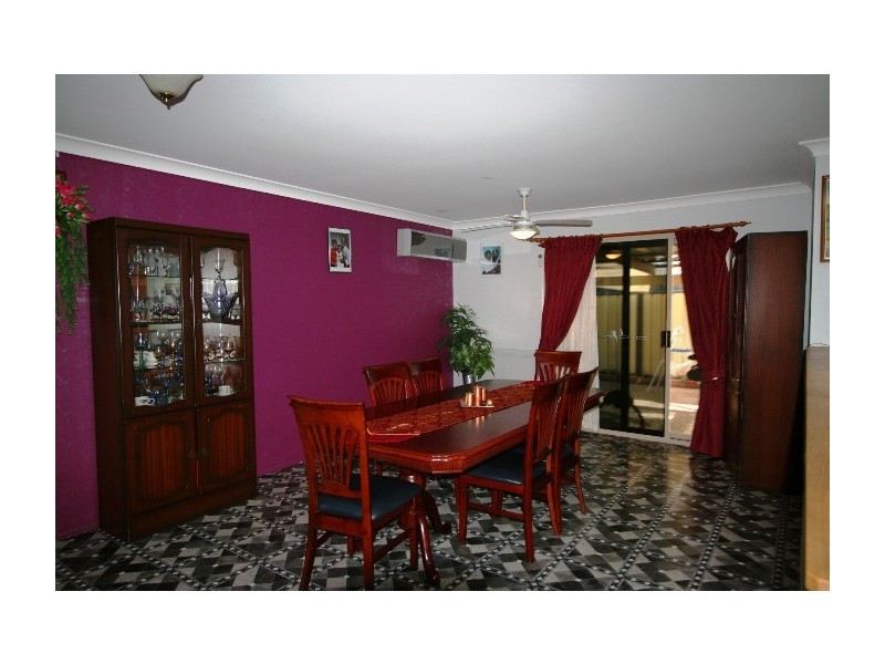 4 Templar Street, Wynnum West QLD 4178