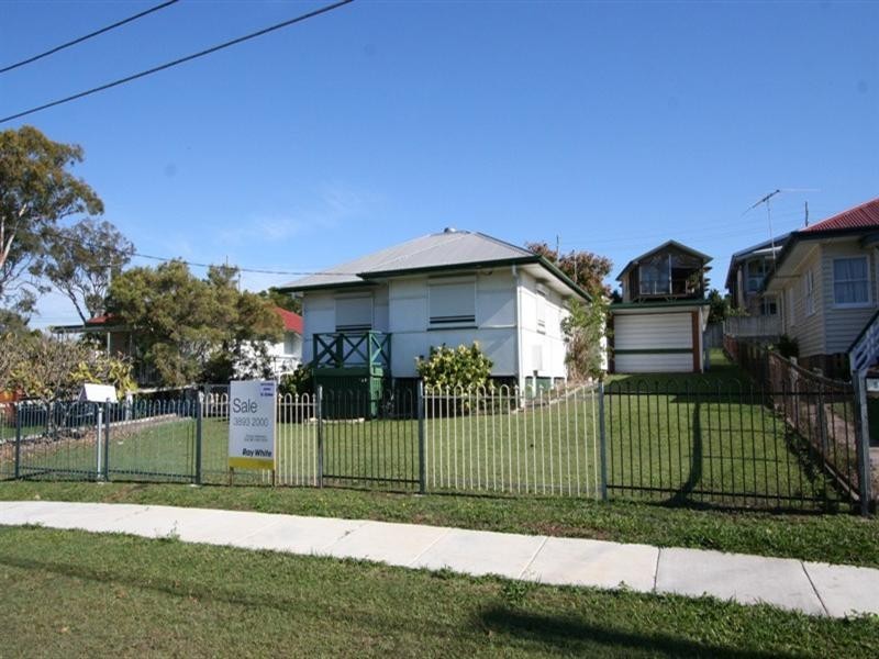 6 Kitchener Street, Wynnum QLD 4178