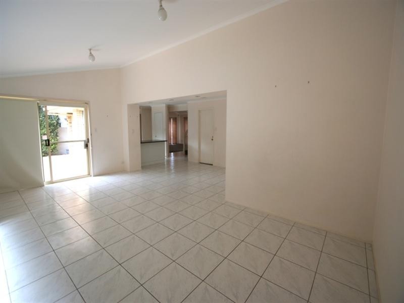 1 Benetti Close, Belmont QLD 4153