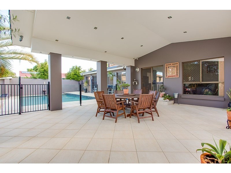 3 Sloop Street, Manly West QLD 4179