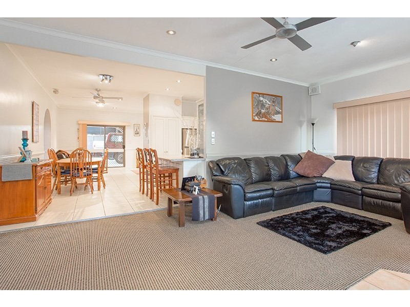 3 Sloop Street, Manly West QLD 4179