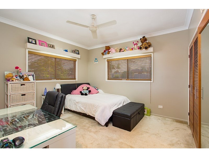 3 Sloop Street, Manly West QLD 4179