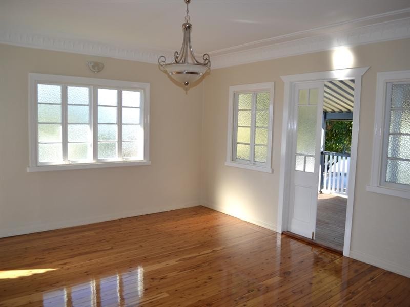 38 Joffre Street, Wynnum QLD 4178