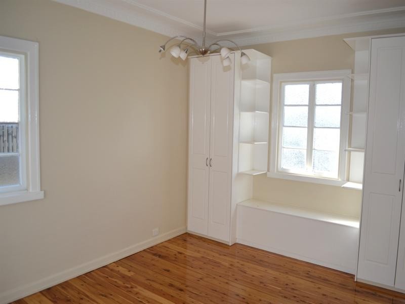 38 Joffre Street, Wynnum QLD 4178