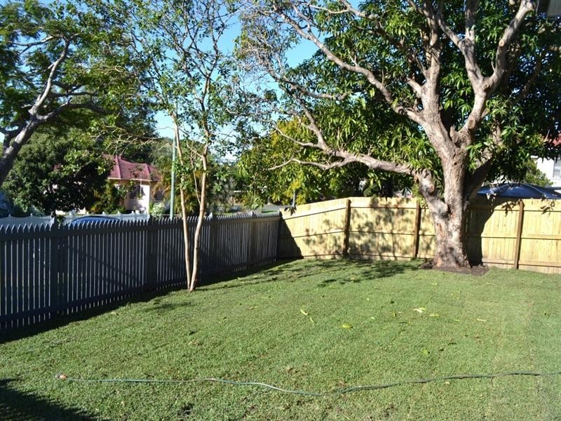 38 Joffre Street, Wynnum QLD 4178