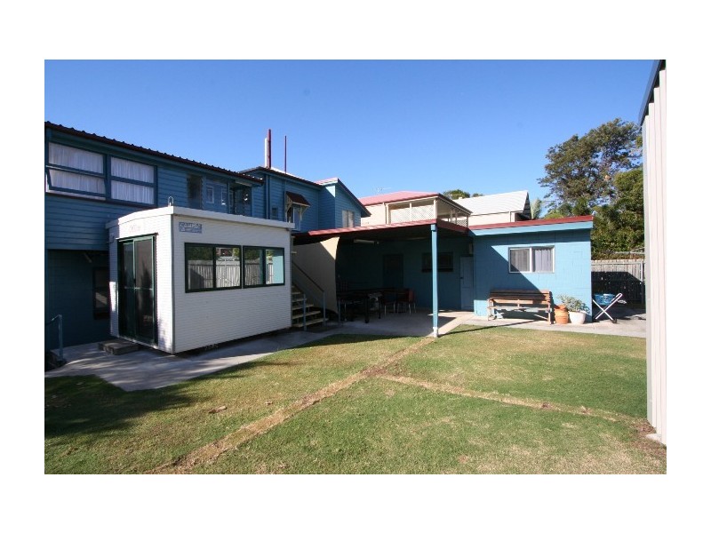 379 Esplanade, Manly QLD 4179