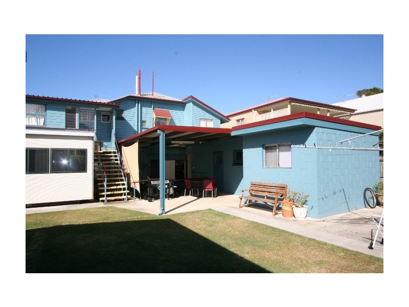 379 Esplanade, Manly QLD 4179