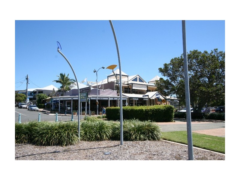 379 Esplanade, Manly QLD 4179