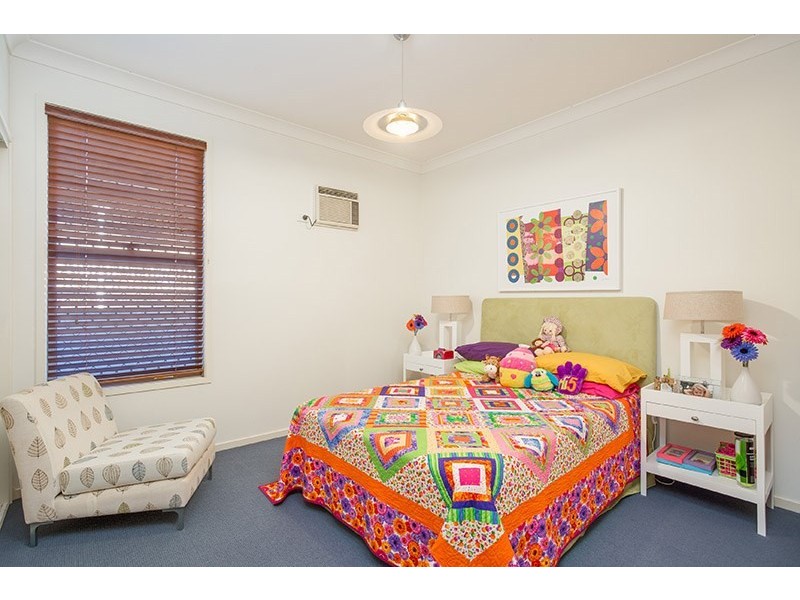 61 Wynnum North Road, Wynnum QLD 4178