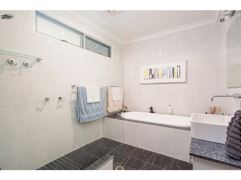 61 Wynnum North Road, Wynnum QLD 4178