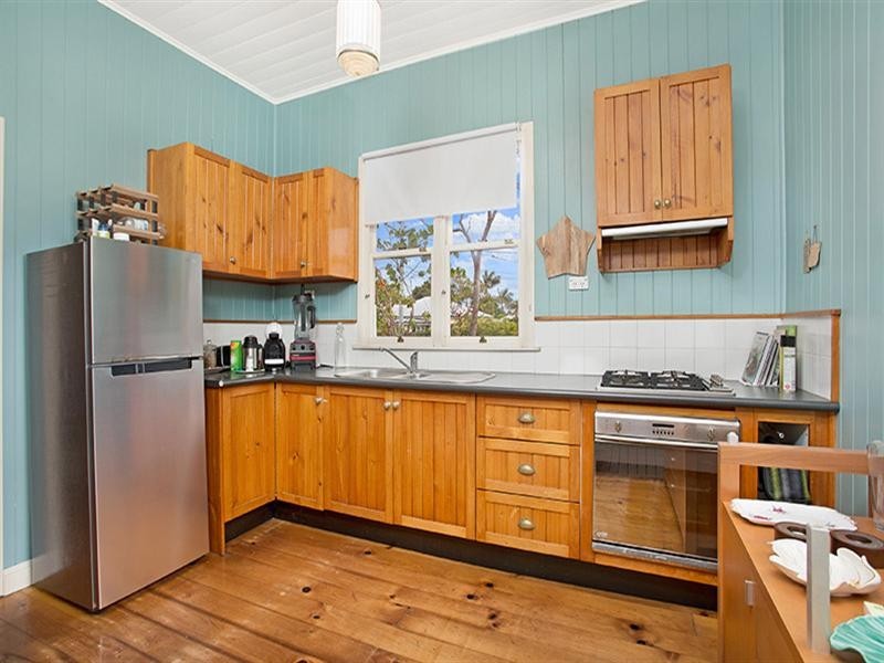 53 Carnation Street, Wynnum QLD 4178