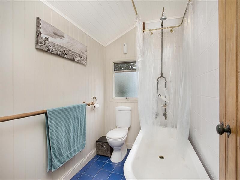 53 Carnation Street, Wynnum QLD 4178