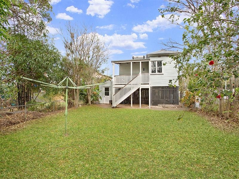 53 Carnation Street, Wynnum QLD 4178