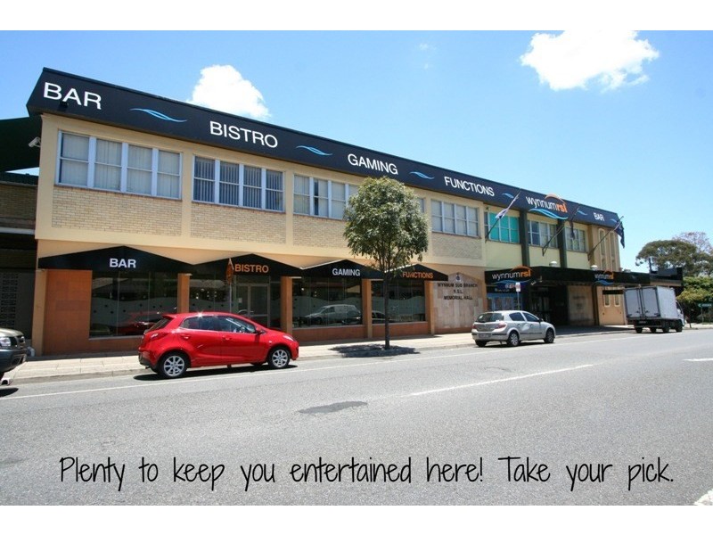 71 Stradbroke Avenue, Wynnum QLD 4178