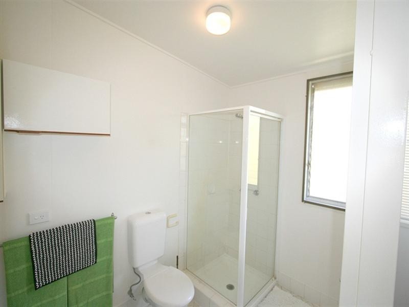 4/11 Arnold Street, Manly QLD 4179