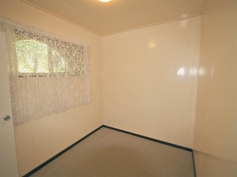 4/11 Arnold Street, Manly QLD 4179