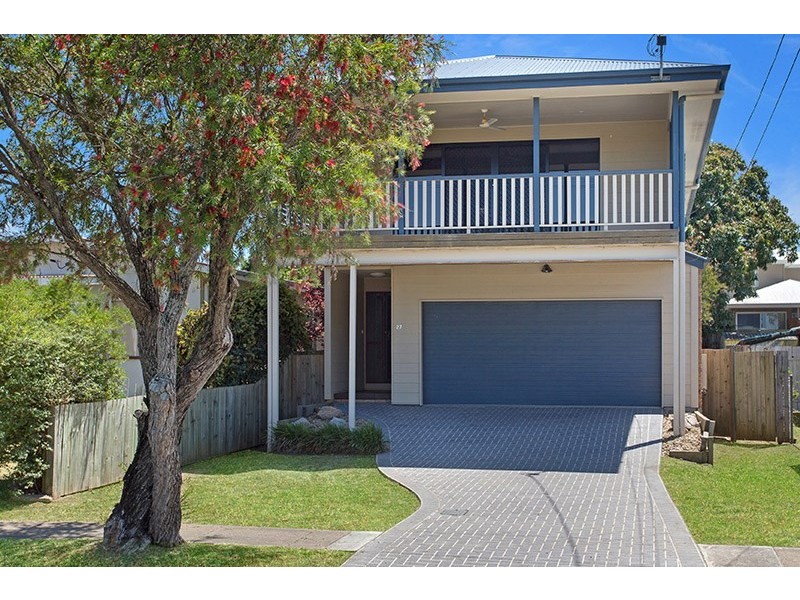27 Andrew Street, Lota QLD 4179