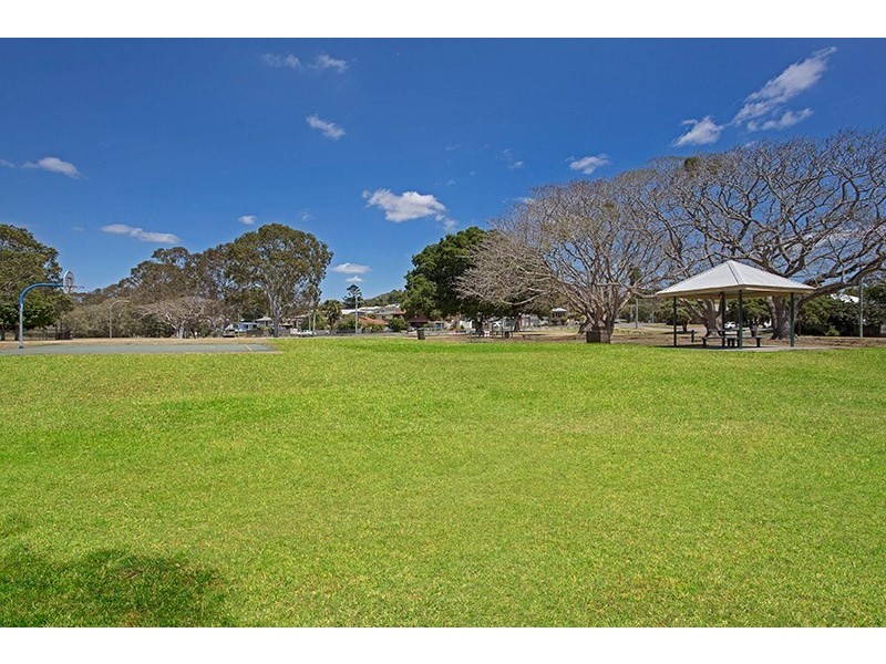 27 Andrew Street, Lota QLD 4179