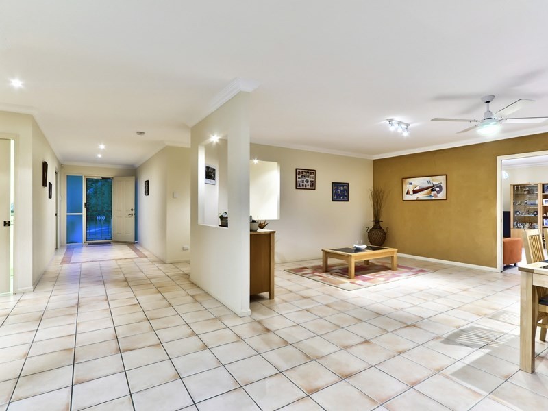 97 Hargreaves Road, Manly West QLD 4179